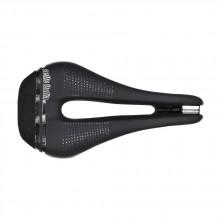 selle-italia-novus-boost-kit-carbon-superflow-saddle